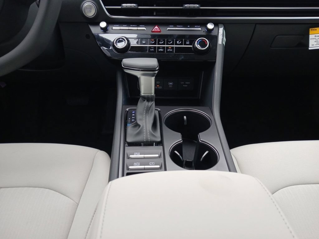 New 2026 Hyundai Sonata SE FWD image 12