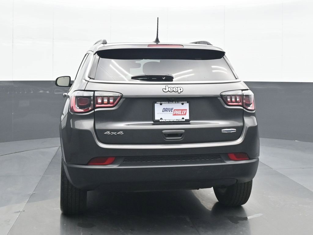 Used 2022 Jeep Compass Latitude w/ Convenience Group image 5