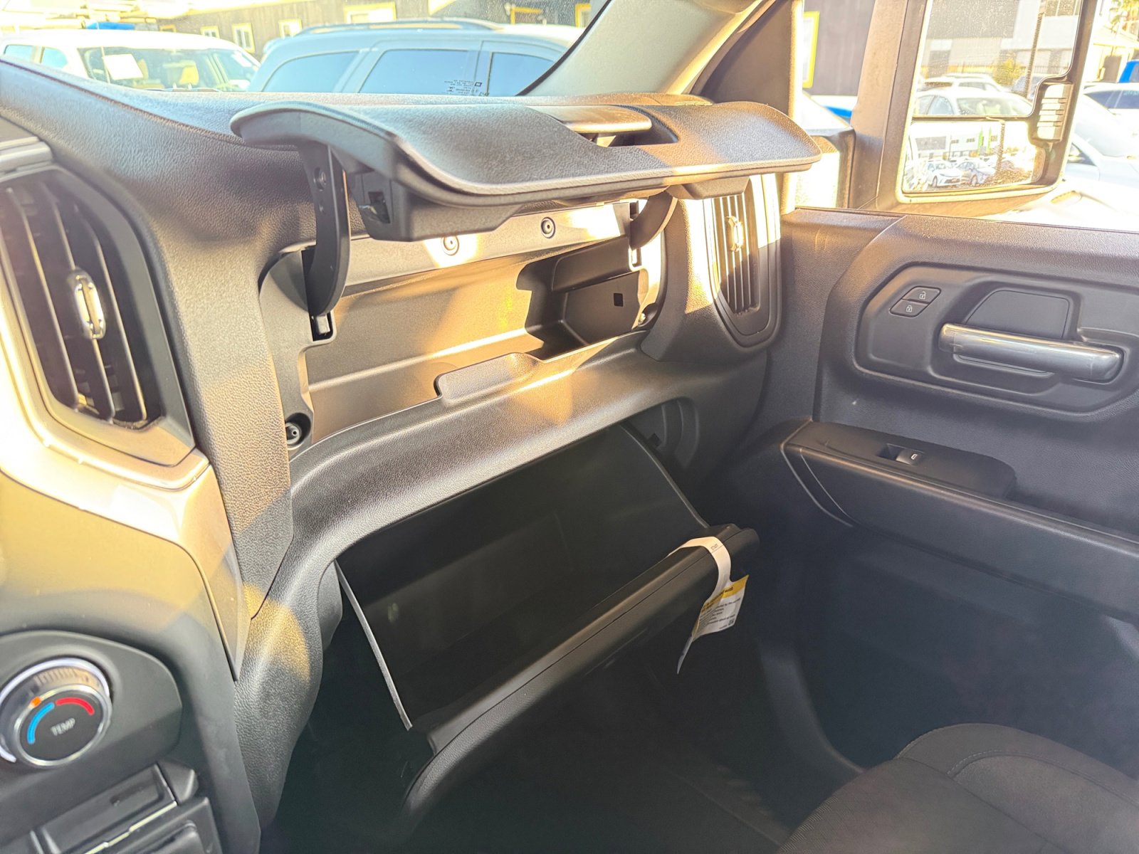 Used 2024 Chevrolet Silverado 2500 Custom w/ Custom Convenience Package image 22