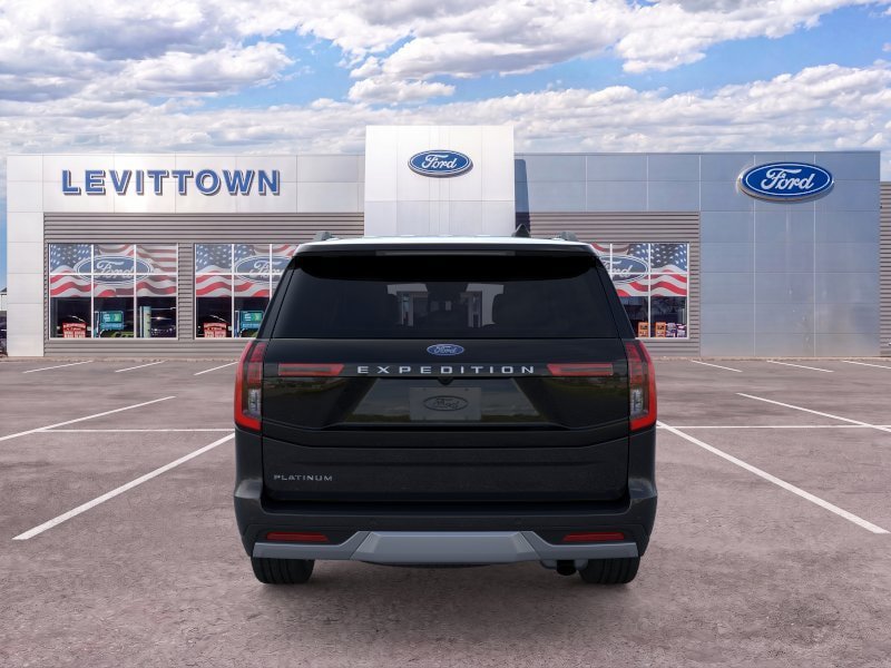 New 2026 Ford Expedition Platinum w/ Driver's Package AWD/4WD image 5