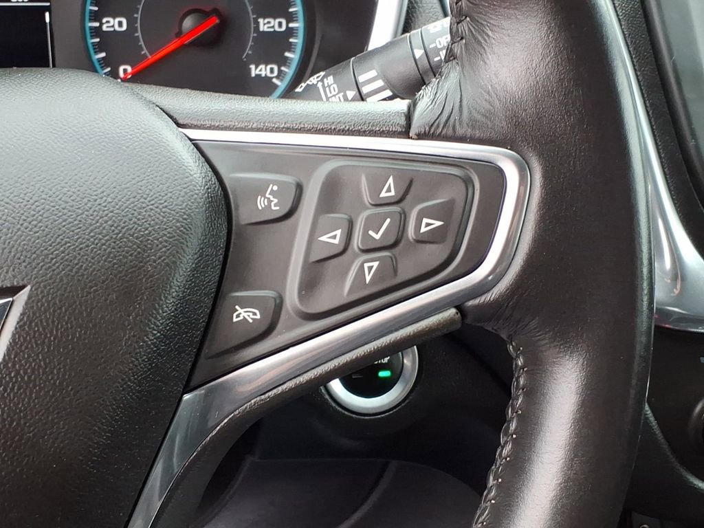 Used 2018 Chevrolet Equinox LT image 19