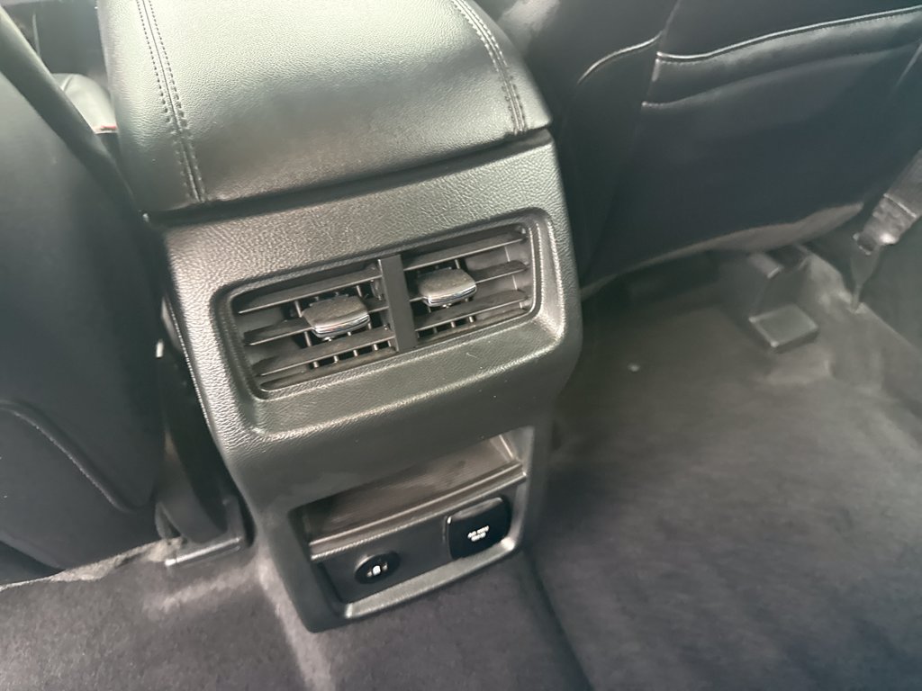 Used 2024 Ford Edge SEL w/ Convenience Package AWD/4WD image 19
