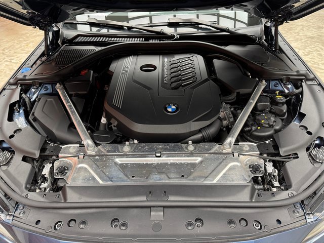 Used 2022 BMW 440i xDrive Convertible image 25