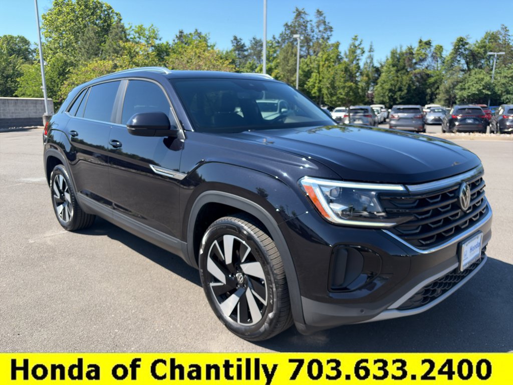 Used 2024 Volkswagen Atlas Cross Sport SE