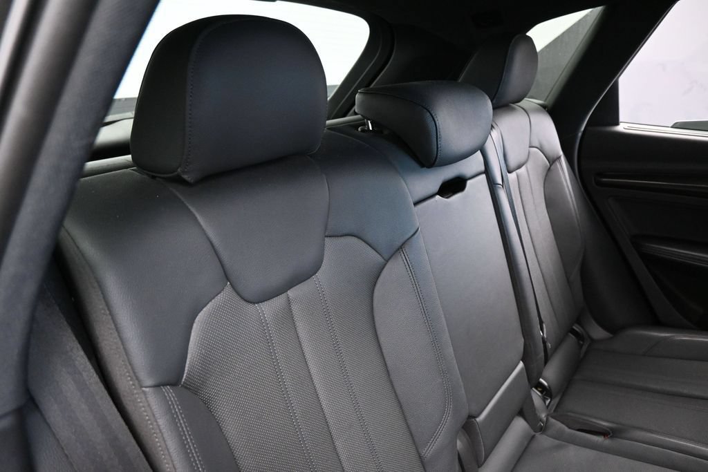 Used 2018 Audi SQ5 Prestige AWD/4WD image 45
