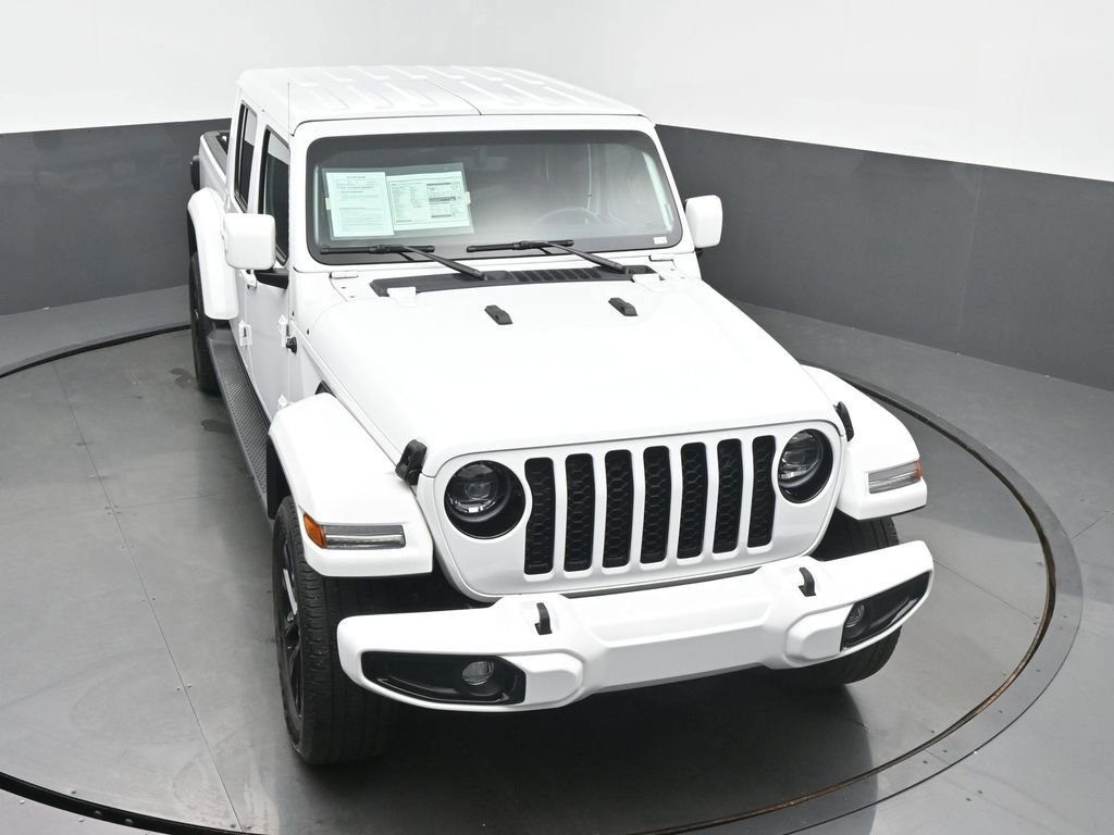 Used 2023 Jeep Gladiator Overland image 43