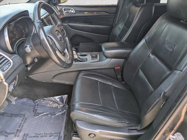 Used 2018 Jeep Grand Cherokee Overland AWD/4WD image 16