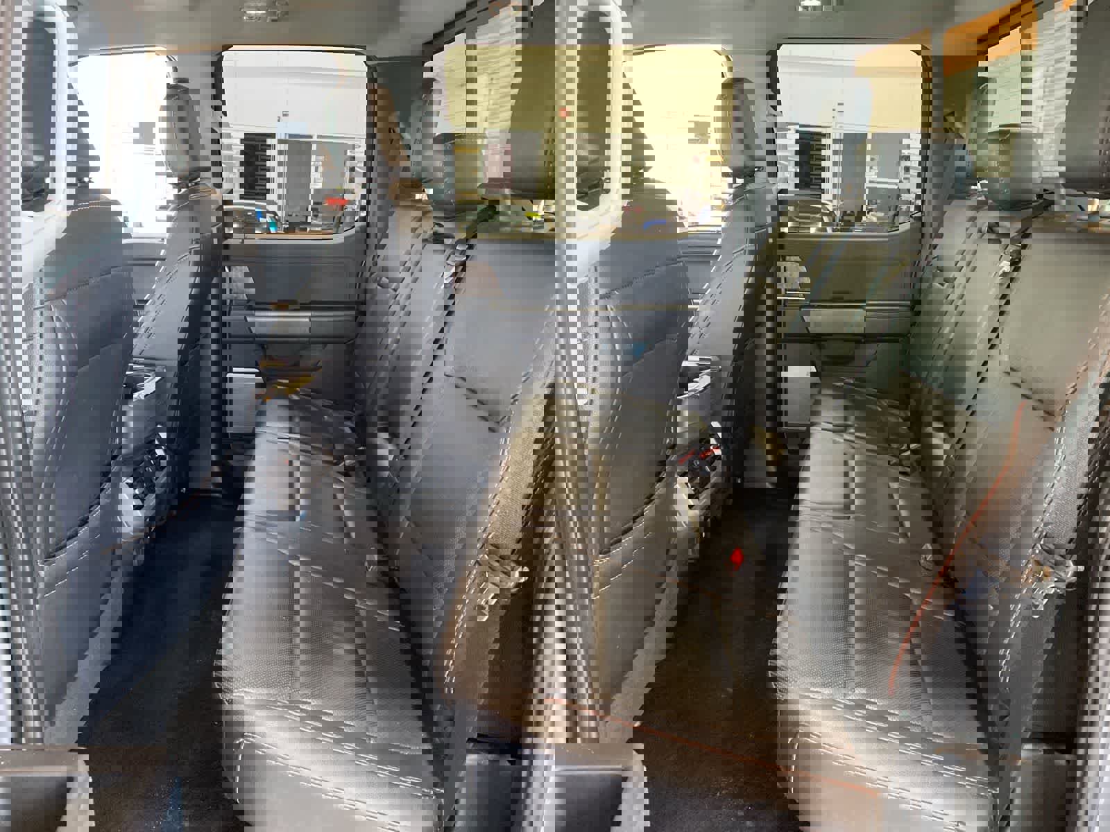 Used 2023 Ford F150 Lariat w/ Equipment Group 502A High image 27