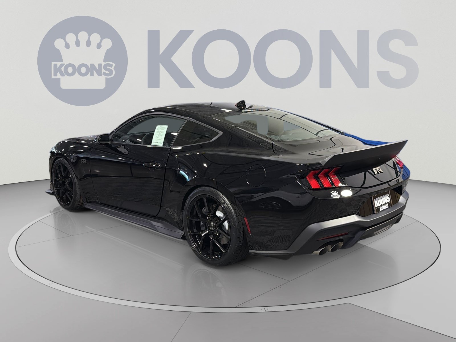 New 2026 Ford Mustang GT Premium w/ GT Performance Package RWD image 4