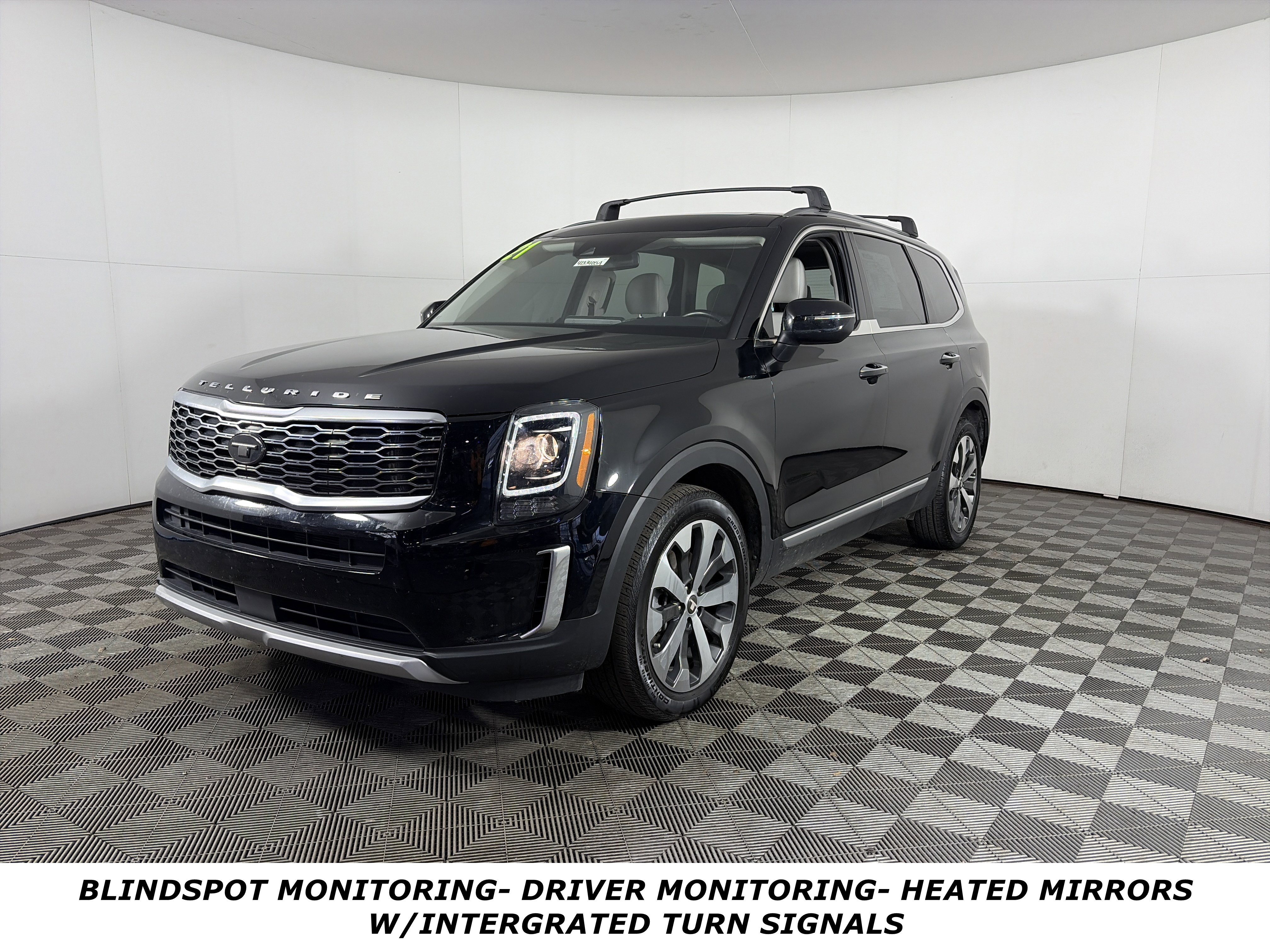 Used 2021 Kia Telluride S image 3