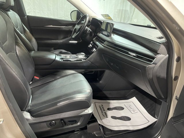 Used 2022 INFINITI QX60 Sensory image 30