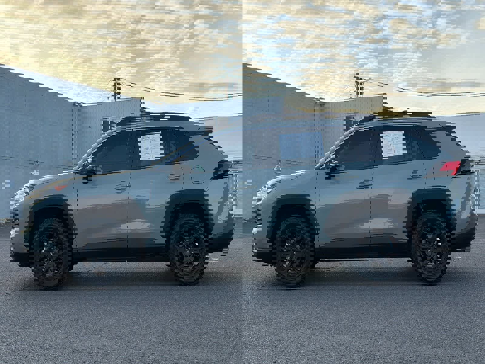 Used 2020 Toyota RAV4 TRD Off-Road image 5