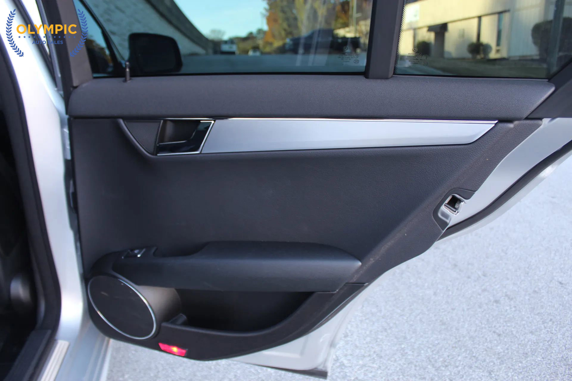 Used 2008 Mercedes-Benz C 300 Sedan w/ P1 Pkg image 44