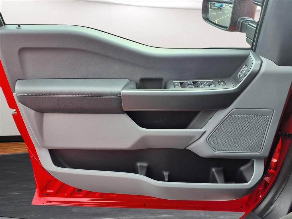 New 2026 Ford F250 XLT w/ FX4 Off-Road Package image 14