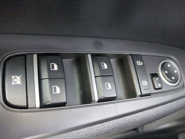 Used 2023 Kia Forte LXS w/ LXS Technology Package FWD image 21