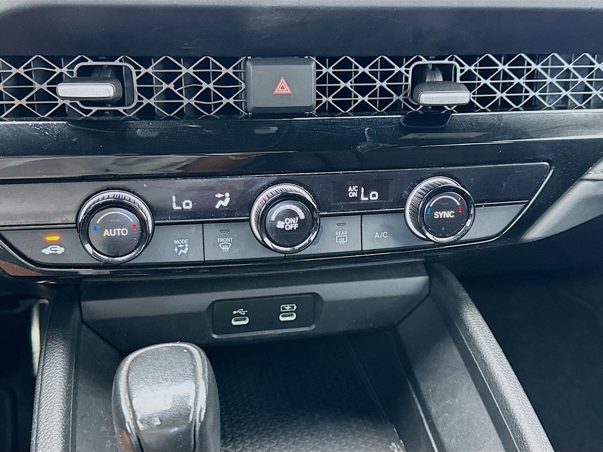 Used 2024 Honda Accord Sport image 12