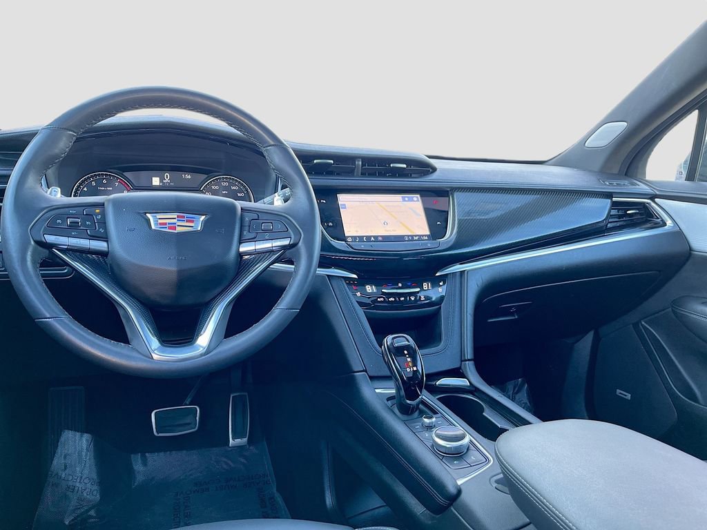 Used 2024 Cadillac XT6 Sport image 25