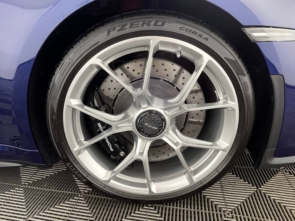 Used 2023 Porsche 911 GT3 RWD image 18