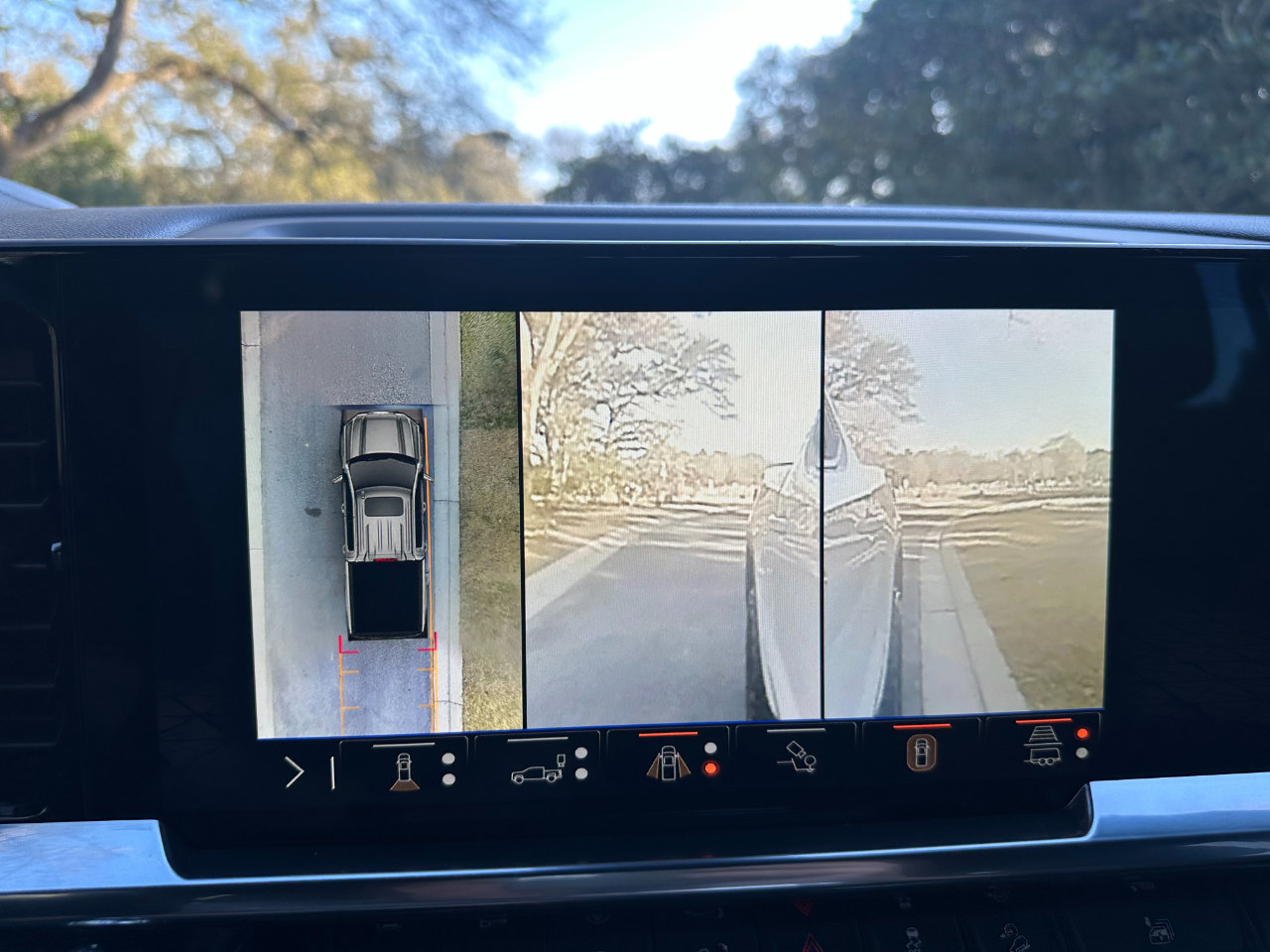 Used 2024 GMC Sierra 1500 Elevation w/ Elevation Premium Package image 39