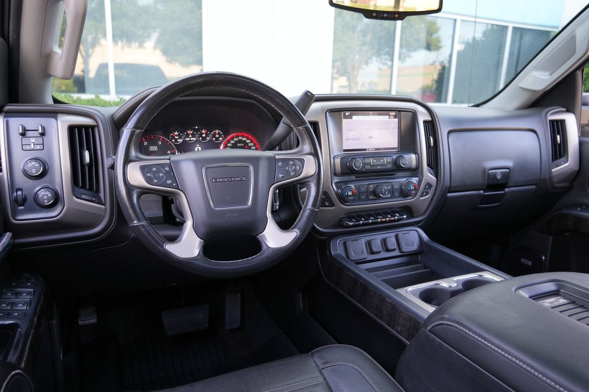 Used 2016 GMC Sierra 3500 Denali w/ Duramax Plus Package AWD/4WD image 5