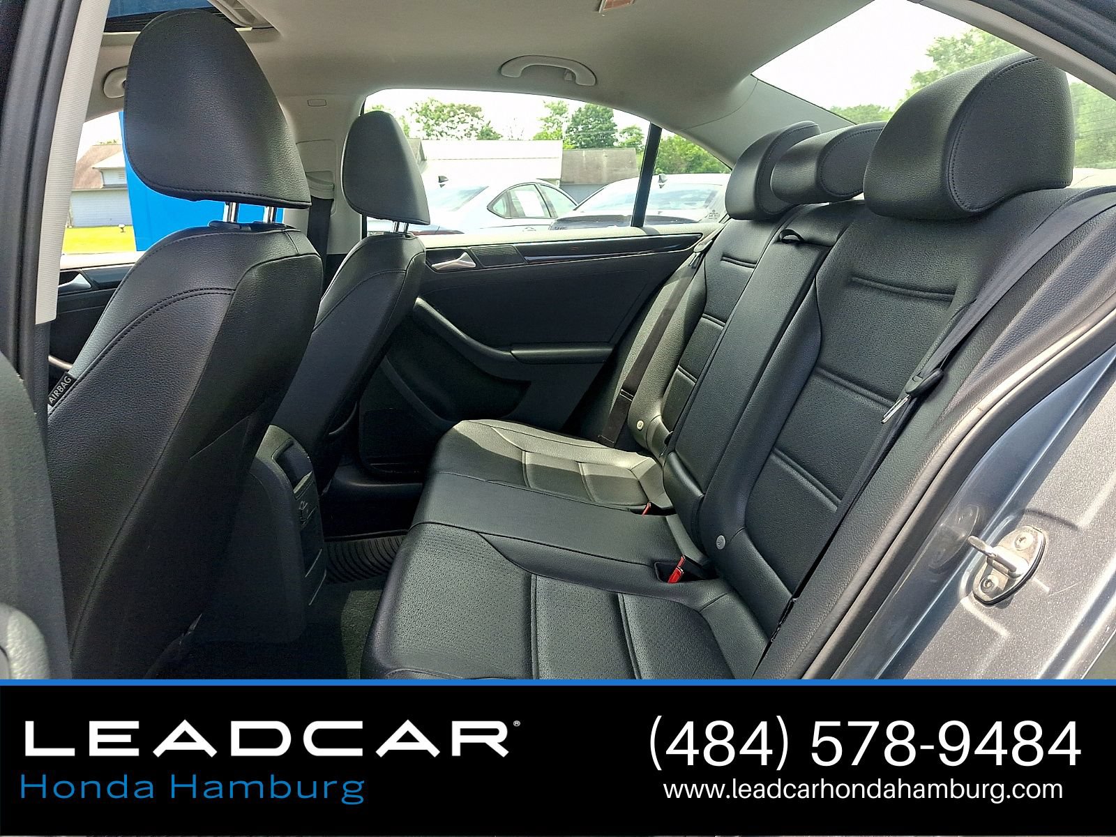 Used 2017 Volkswagen Jetta SEL FWD image 11