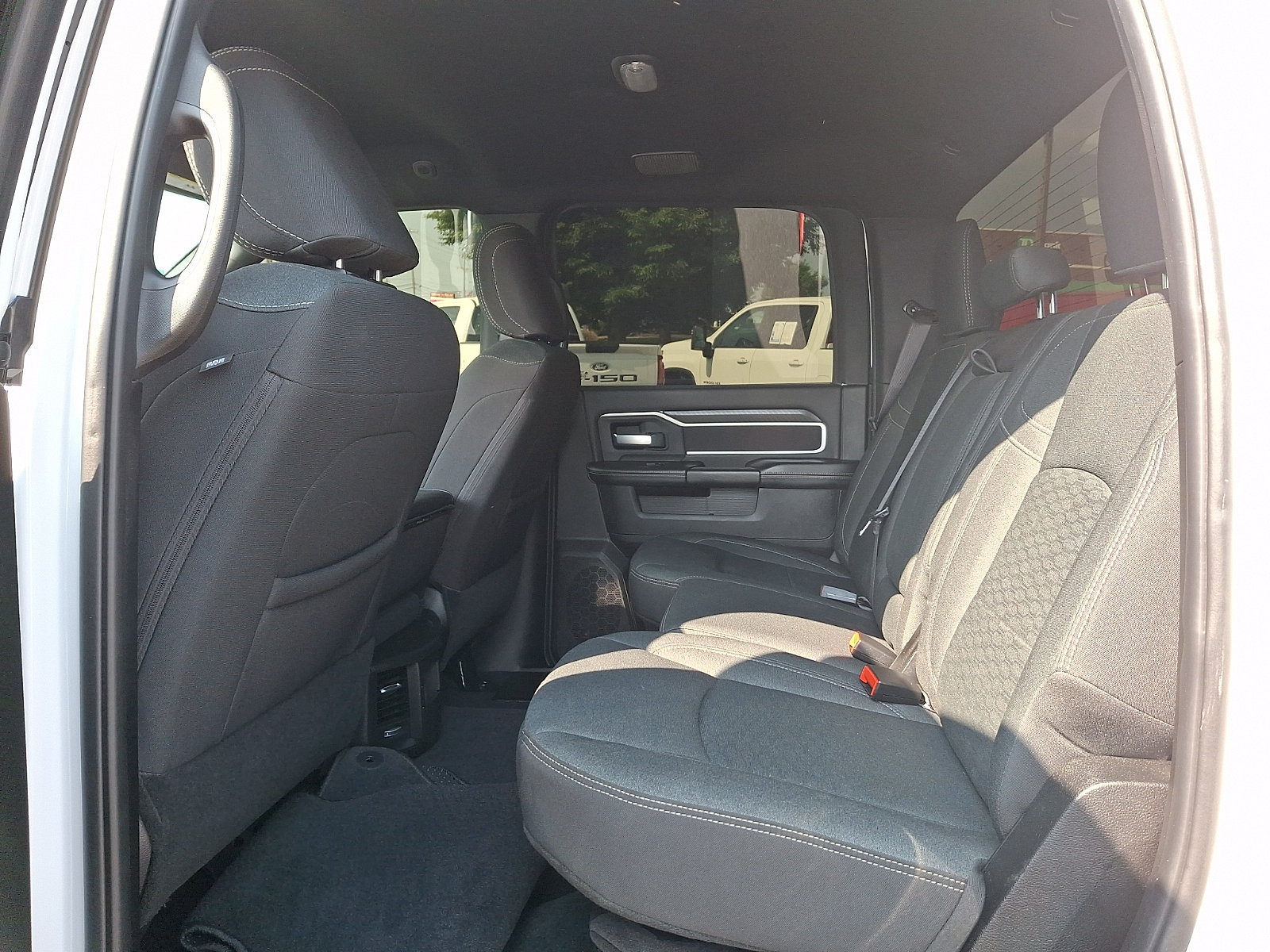 Used 2025 RAM 2500 Big Horn AWD/4WD image 10