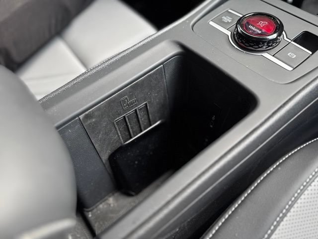 Used 2025 Volkswagen Tiguan SE R-Line AWD/4WD image 27