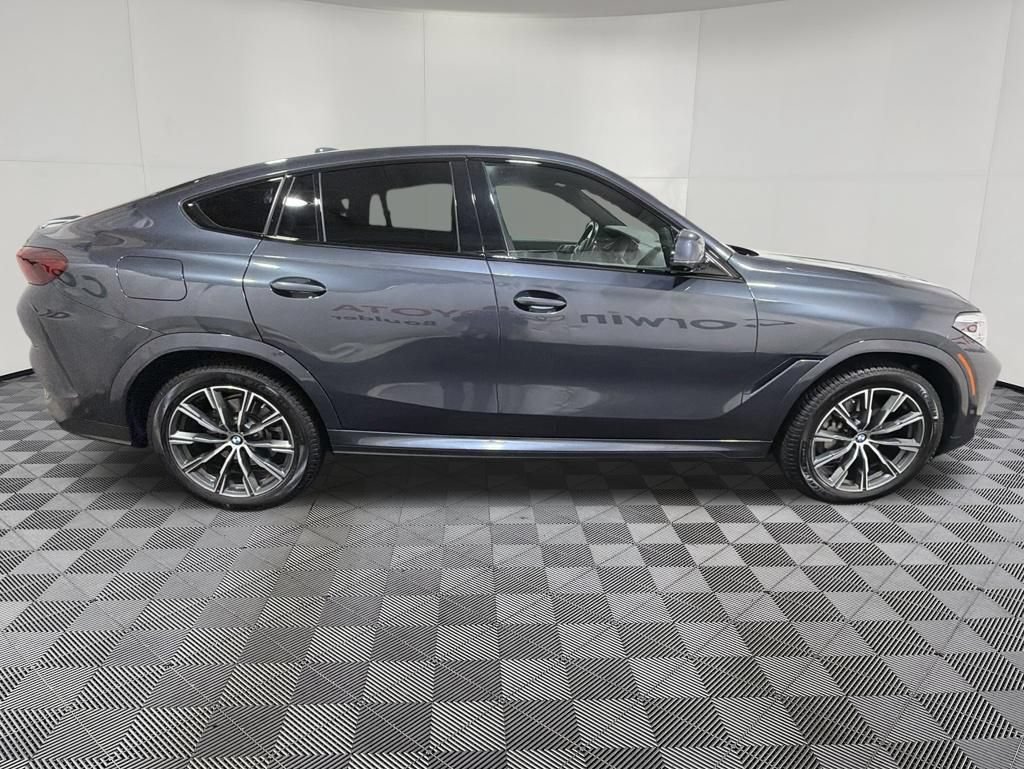 Used 2021 BMW X6 xDrive40i w/ M Sport Package AWD/4WD image 9