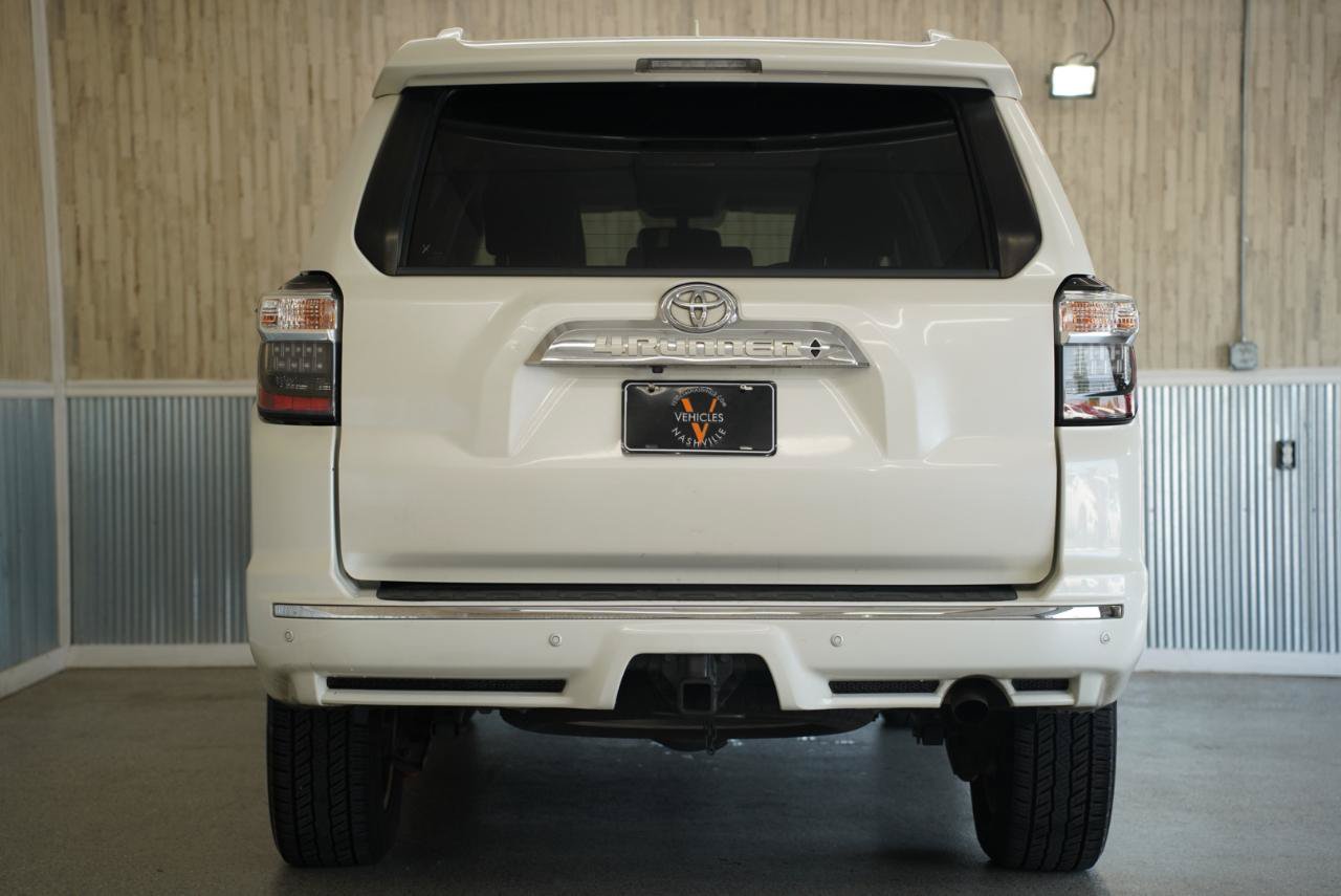 Used 2016 Toyota 4Runner Limited AWD/4WD image 9