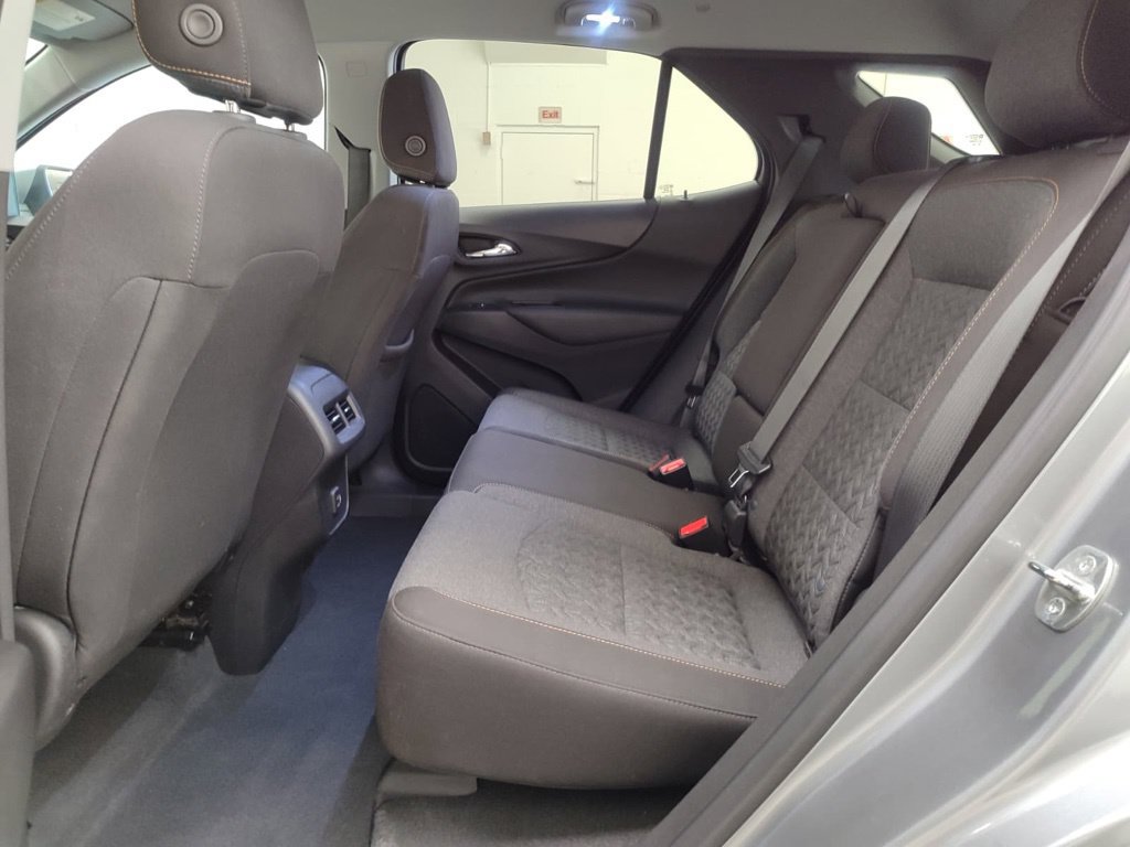 Used 2023 Chevrolet Equinox LT AWD/4WD image 21
