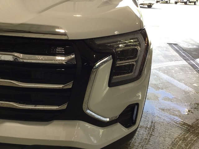 New 2027 GMC Terrain Elevation w/ Elevation Premium Package AWD/4WD image 7