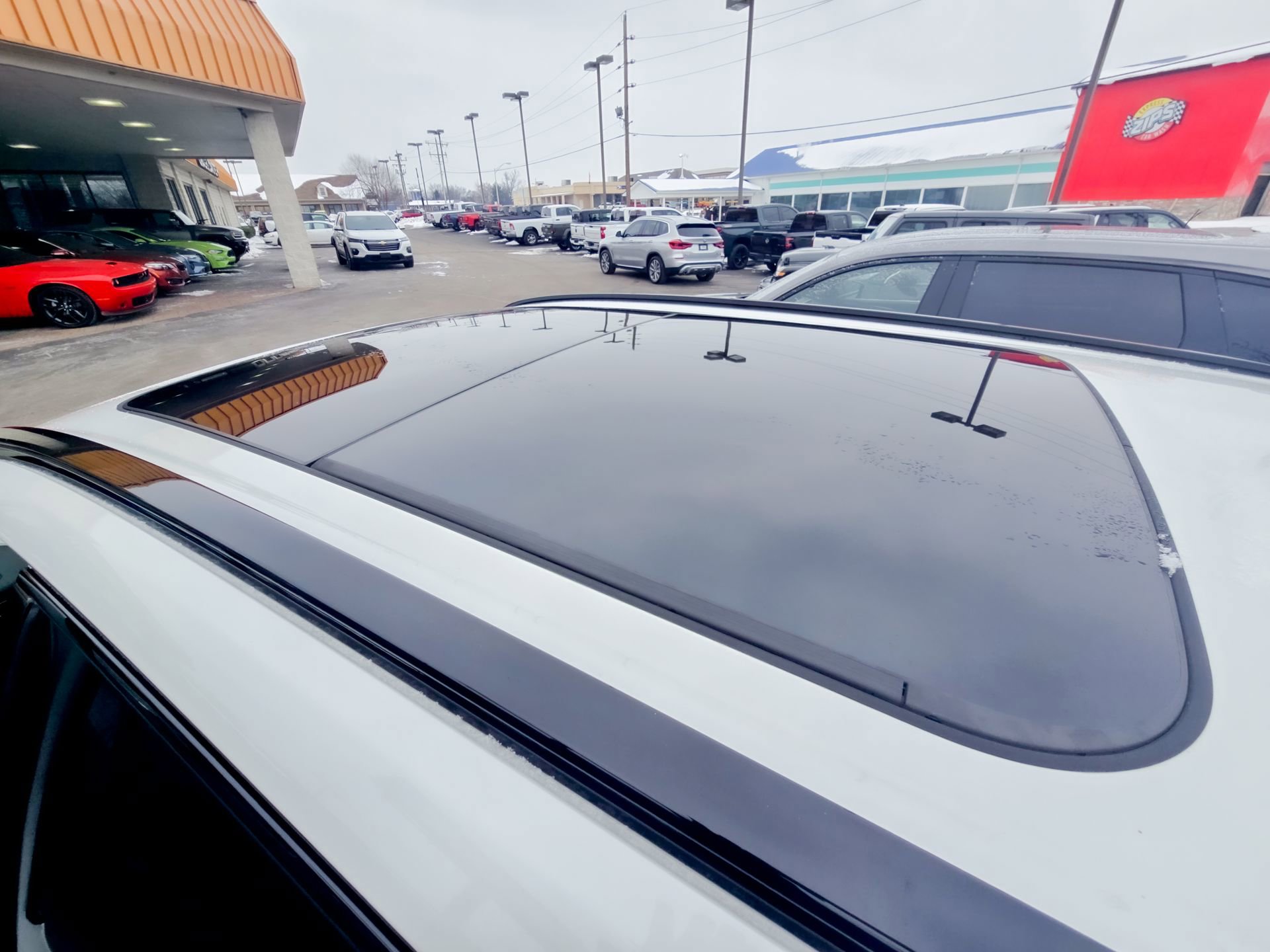 Used 2024 Volvo XC60 T8 Plus w/ Climate Package image 22