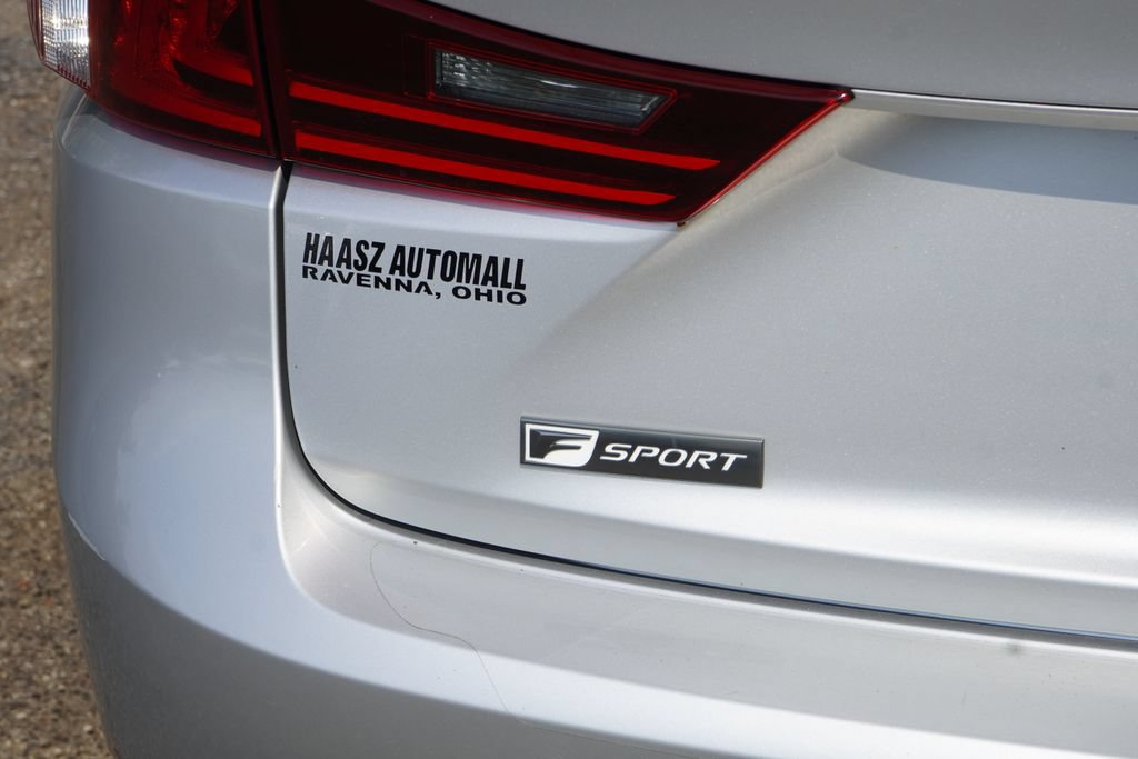 Used 2016 Lexus IS 300 AWD w/ F Sport Package image 7