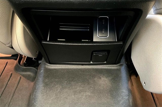 Used 2021 Mercedes-Benz GLE 350 4MATIC image 26