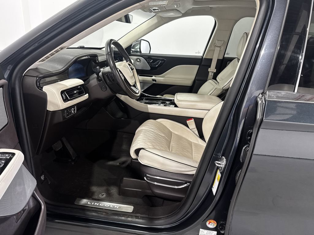 Used 2020 Lincoln Aviator Black Label w/ Dynamic Handling Package image 15