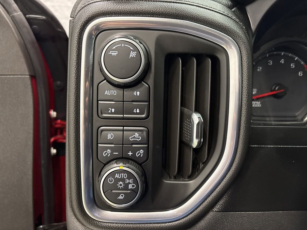 Used 2019 Chevrolet Silverado 1500 LTZ w/ LTZ Plus Package image 28