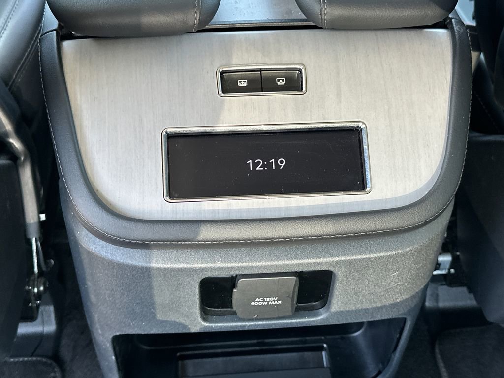 Used 2025 Lincoln Navigator Reserve image 25