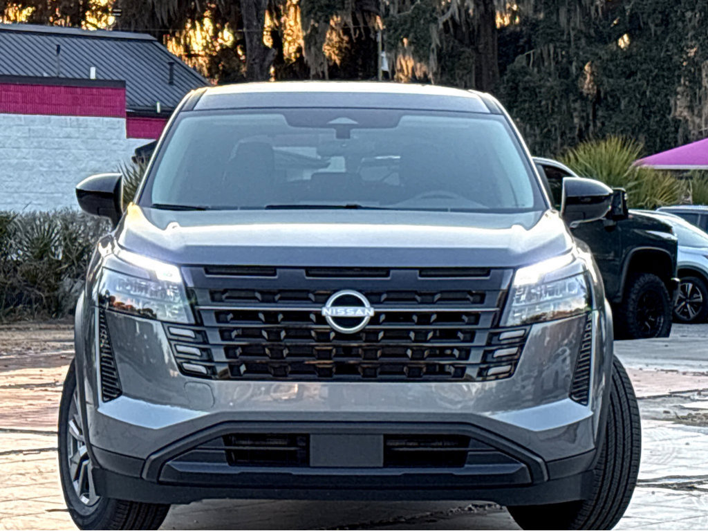 New 2026 Nissan Pathfinder SV FWD image 2