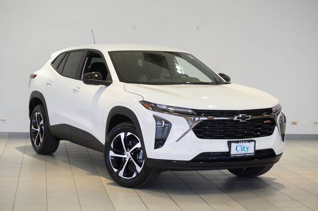 New 2026 Chevrolet Trax RS image 3