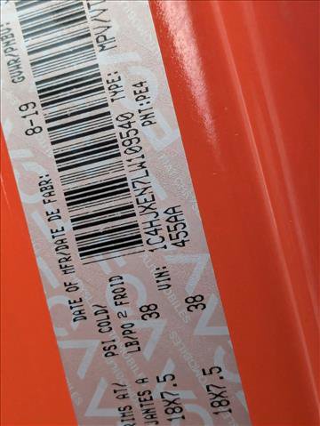 Used 2020 Jeep Wrangler Unlimited Sahara w/ Uconnect 4C Nav & Sound Group image 27