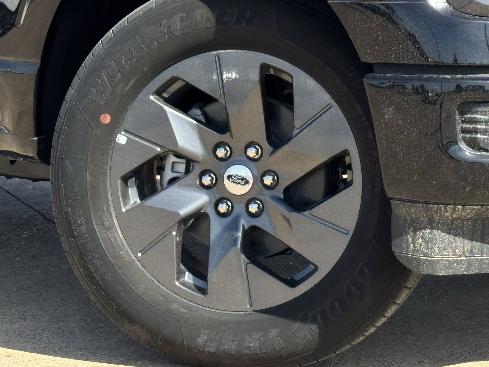 Used 2025 Ford F150 STX w/ Equipment Group 200A image 30