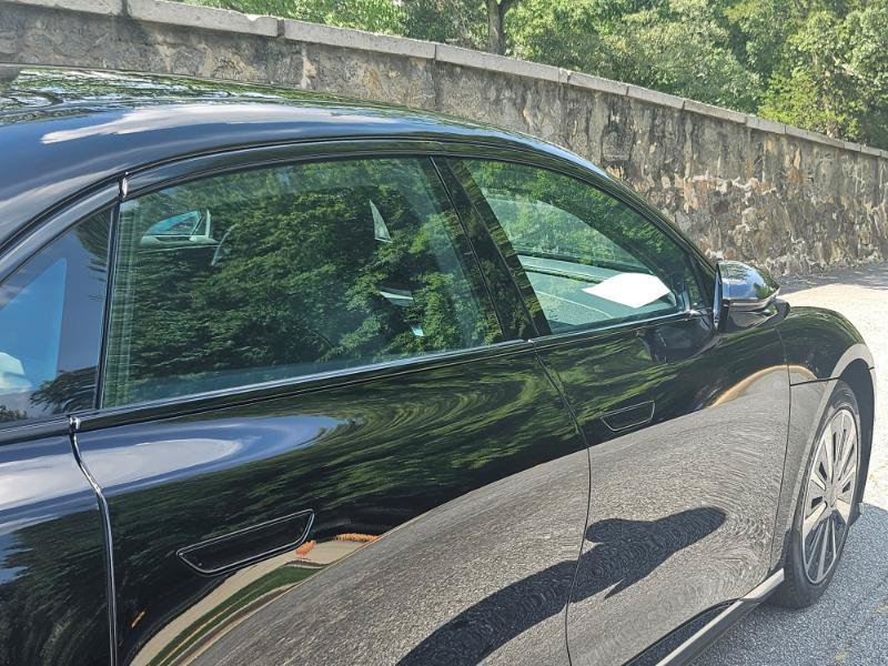 Used 2024 Lucid Air Pure RWD image 15