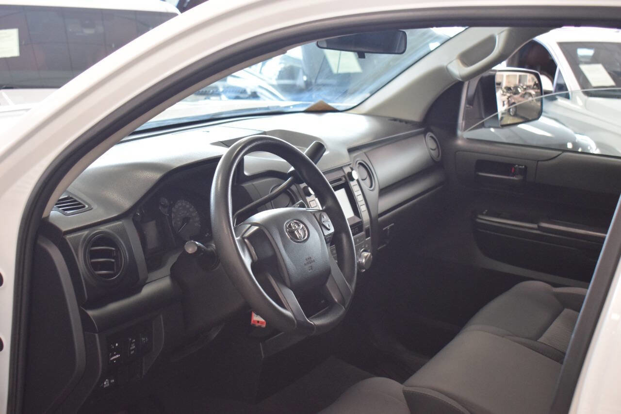 Used 2016 Toyota Tundra SR w/ Tow Package image 32
