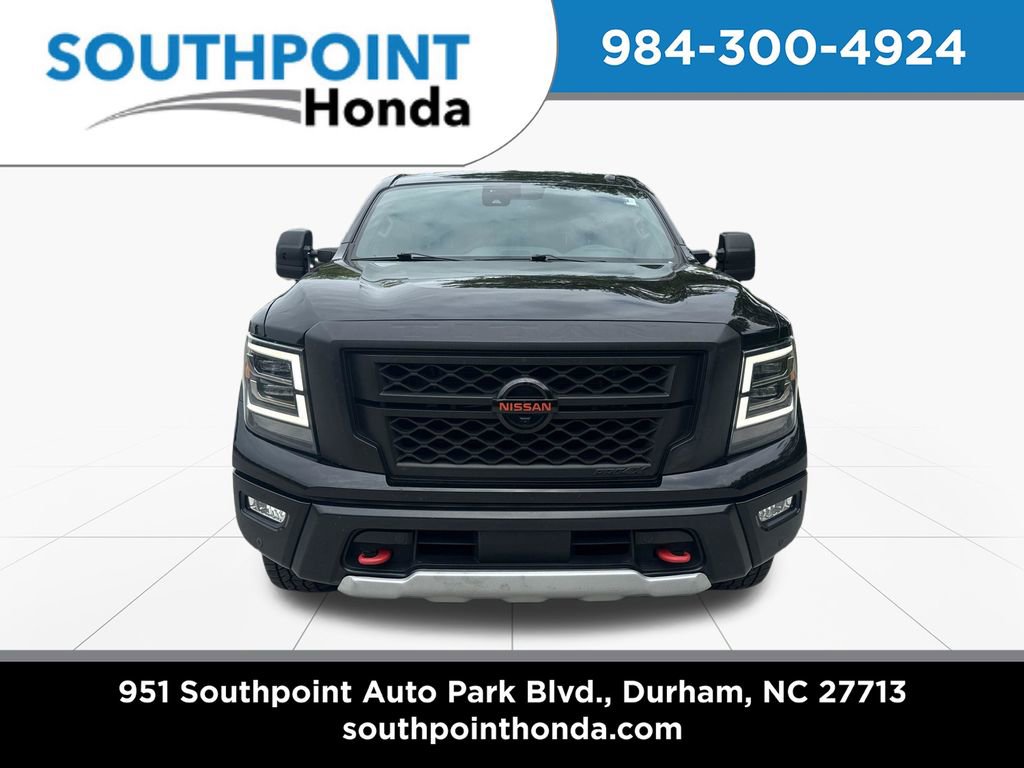 Used 2021 Nissan Titan PRO-4X w/ Pro-4x Convenience Package AWD/4WD image 2