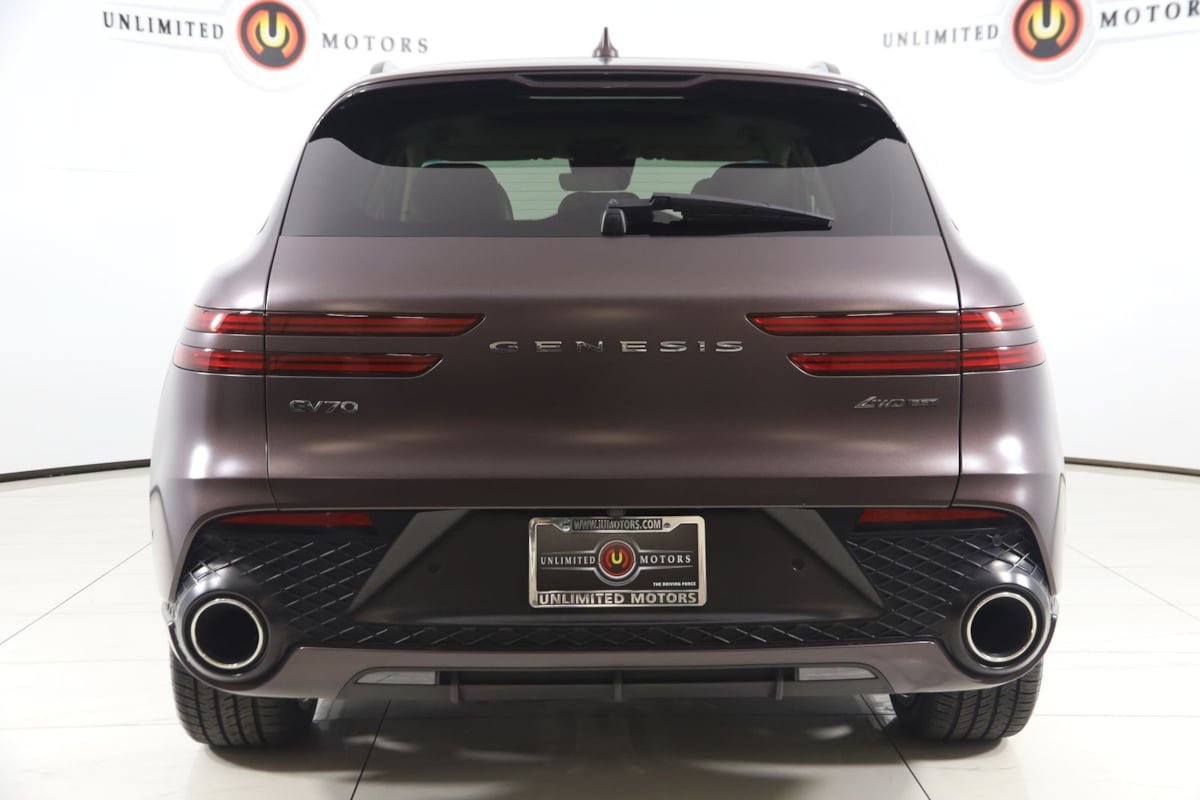 Used 2023 Genesis GV70 3.5T Sport w/ Sport Prestige Package AWD/4WD image 51