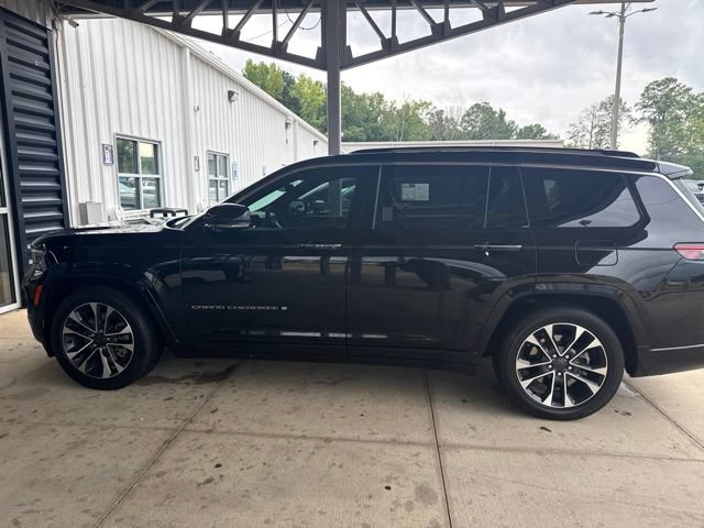 Used 2023 Jeep Grand Cherokee L Overland w/ Rear Seat Video Group I AWD/4WD image 7