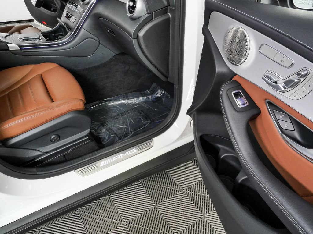 Used 2021 Mercedes-Benz GLC 43 AMG 4MATIC image 24