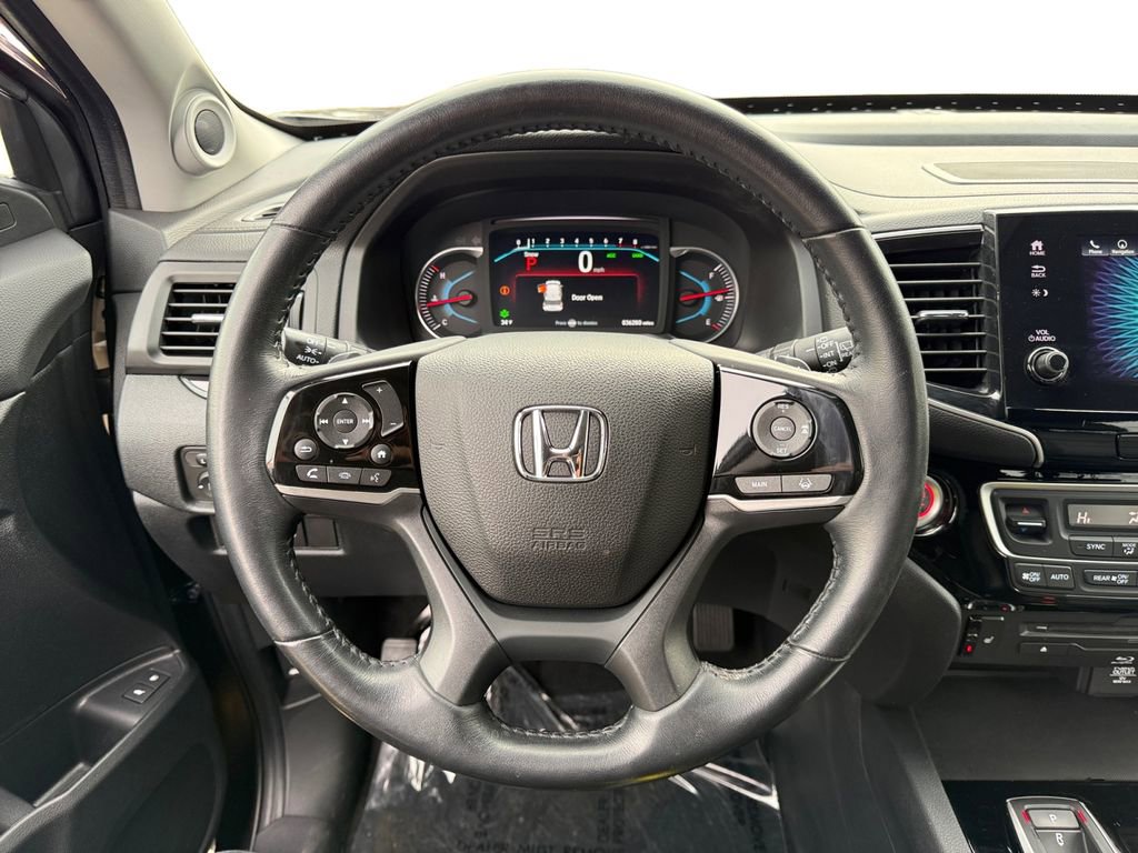 Used 2021 Honda Pilot Touring image 12