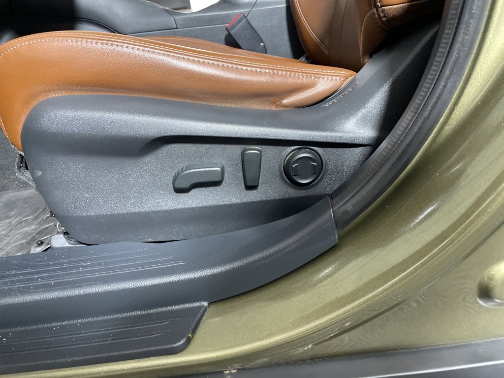 Used 2021 Subaru Outback Touring XT image 11