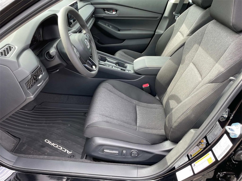 New 2025 Honda Accord SE image 14